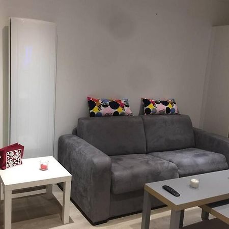 Nid D Amour F1 40M2 Calme Rdc Possibilite Jacuzzi Hammam Chamalieres Luaran gambar